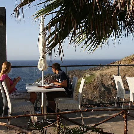 Cais Da Oliveira Hotel