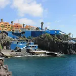 Cais Da Oliveira Hotel