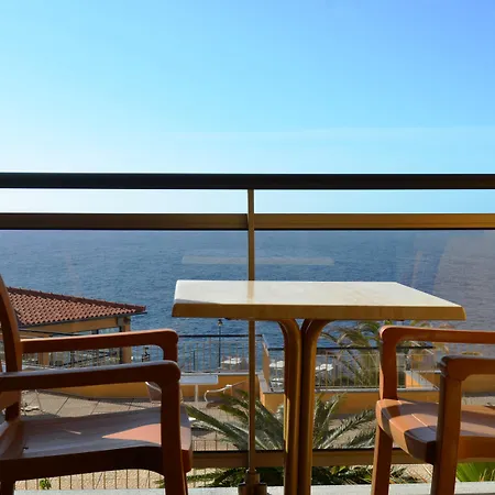 Cais Da Oliveira Hotel