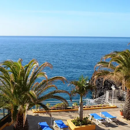 Cais Da Oliveira Canico (Madeira)