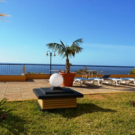 Cais Da Oliveira Hotel
