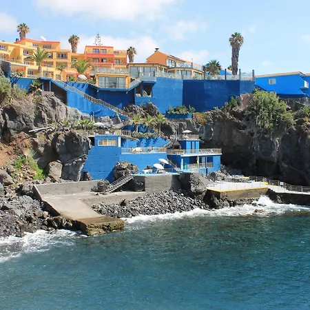 Cais Da Oliveira Hotel 4*