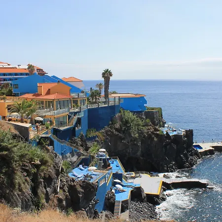 Cais Da Oliveira Canico (Madeira)
