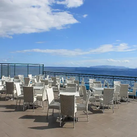 Hotel Cais Da Oliveira 4*