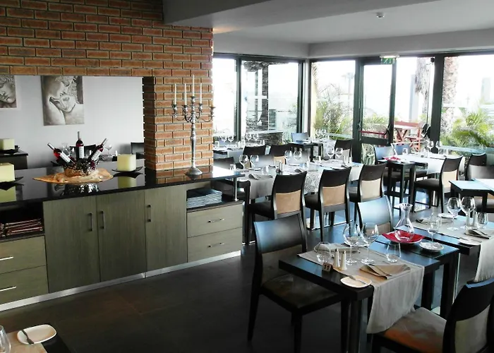 Hotel Cais Da Oliveira Canico (Madeira)