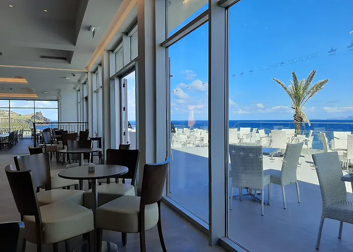 Hotel Cais Da Oliveira 4*