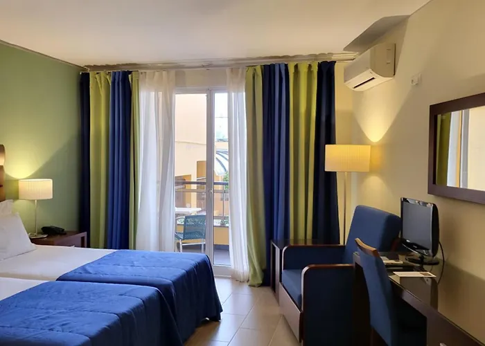 Cais Da Oliveira Canico (Madeira)