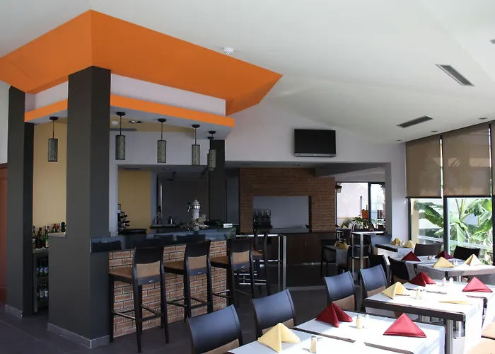 Cais Da Oliveira 酒店 卡尼索