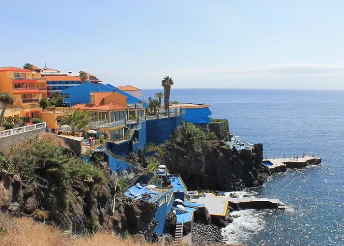 Hotel Cais Da Oliveira 4*